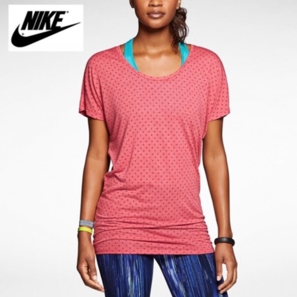 🎉CCO Nike women dri-fit club polka dot tunic top - Picture 2 of 8